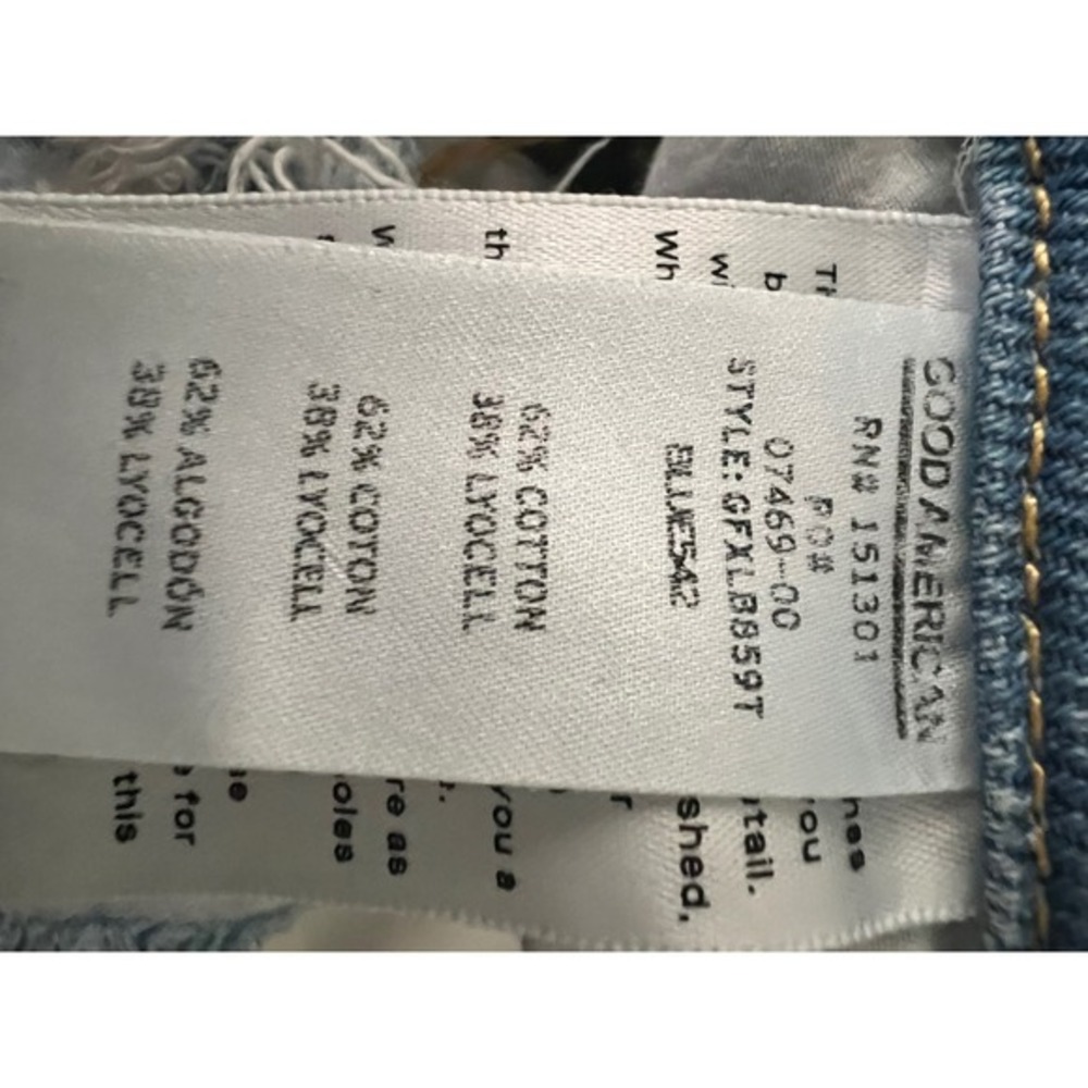 Good American Straight Leg Jeans Light Wash Distressed Ripped Size 0 25 - Picture 7 of 9